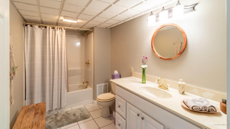 Building Photo - 757 Limerick Rd