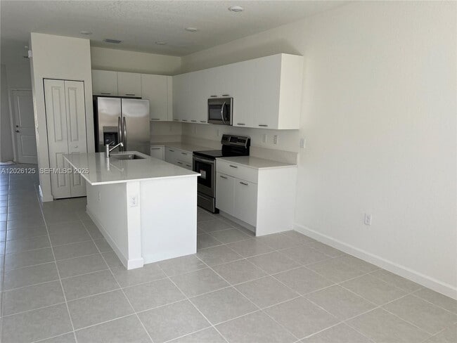 Building Photo - 2340 NW 130th Ter