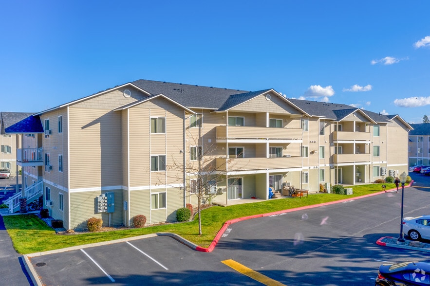 Boulder Apartments 210 Simpson Pky Cheney WA 99004 Apartment Finder