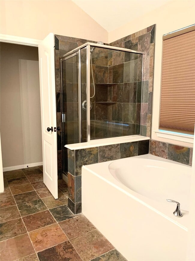 Building Photo - 25638 Winford Estate Dr