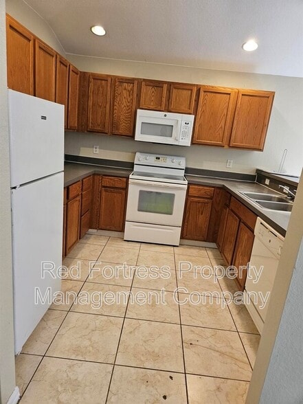 Building Photo - 98 Milwaukee Blvd