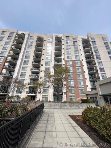 Building Photo - 111 Towne St