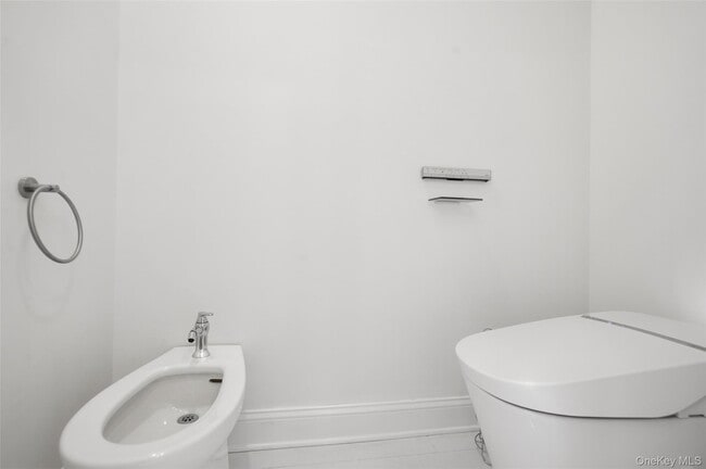 Building Photo - 21 Rivers Edge Dr