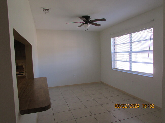 Building Photo - 4125 Pinewood Dr NE