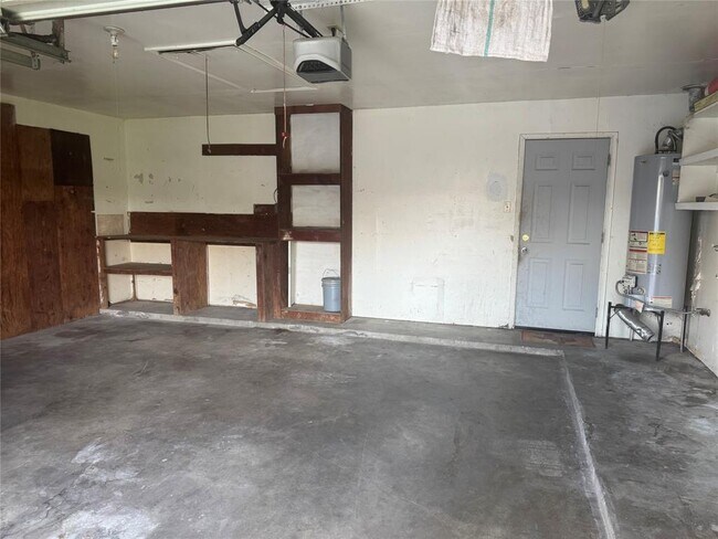 Building Photo - 4908 Faircrest St