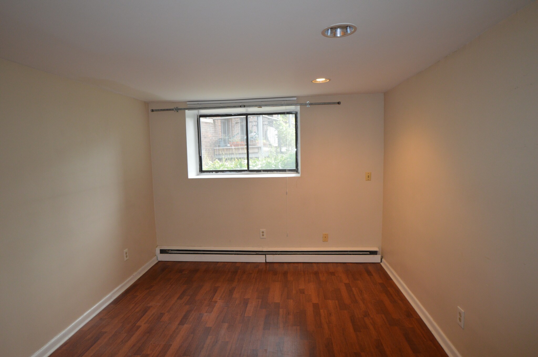 Building Photo - 34 Kinross Rd