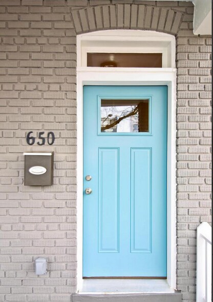 Building Photo - 650 Kenyon St NW