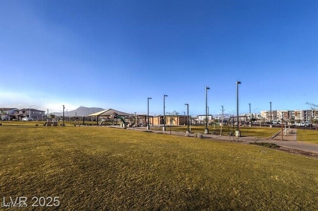 Building Photo - 89 Oratorio Dr