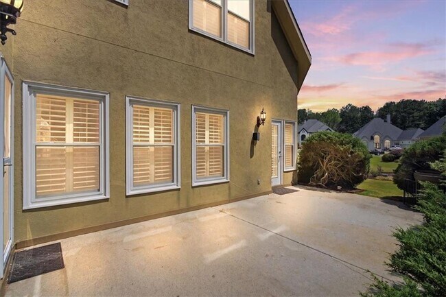 Building Photo - 210 Masters View Ct