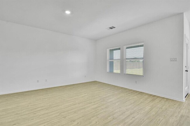Building Photo - 1640 Magnolia Farm Wy