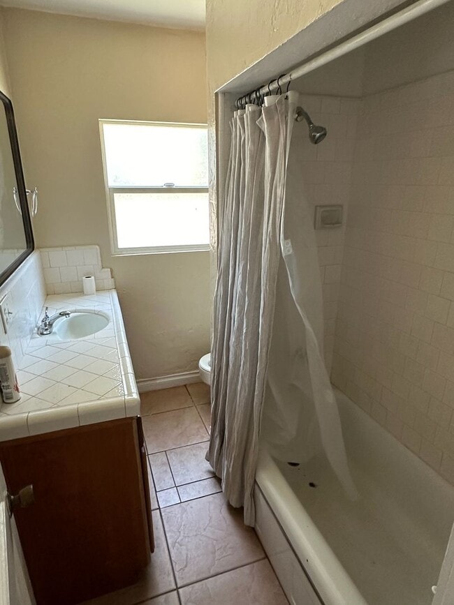 Building Photo - 7296 Ave 232