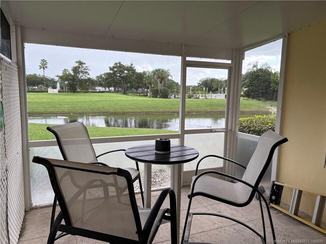 Building Photo - 3566 SW Sunset Trace Cir