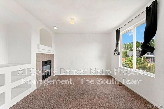 Building Photo - 7680 Elk Ct