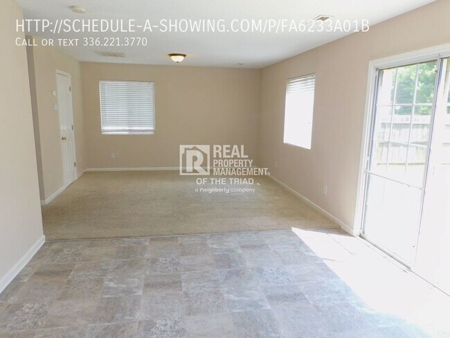 Building Photo - 3 Bedroom/2.5 Bath Greensboro Home with Fe...