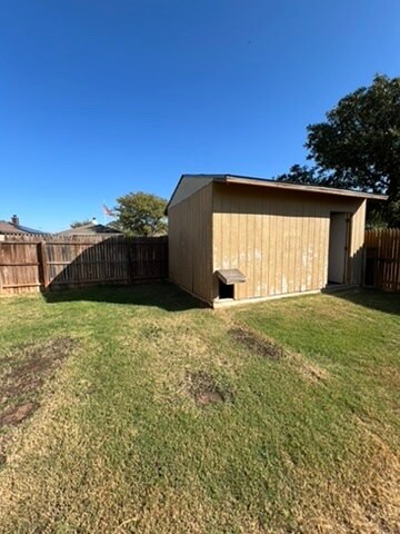 Building Photo - 7501 Red Springs Ave