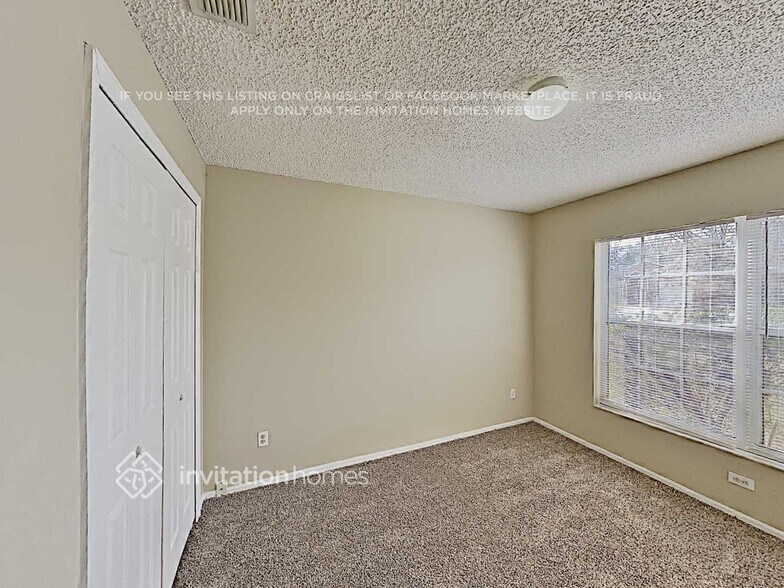 Building Photo - 1551 Woodwind Dr