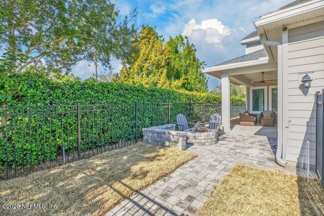 Building Photo - 120 Burlcrest Ct