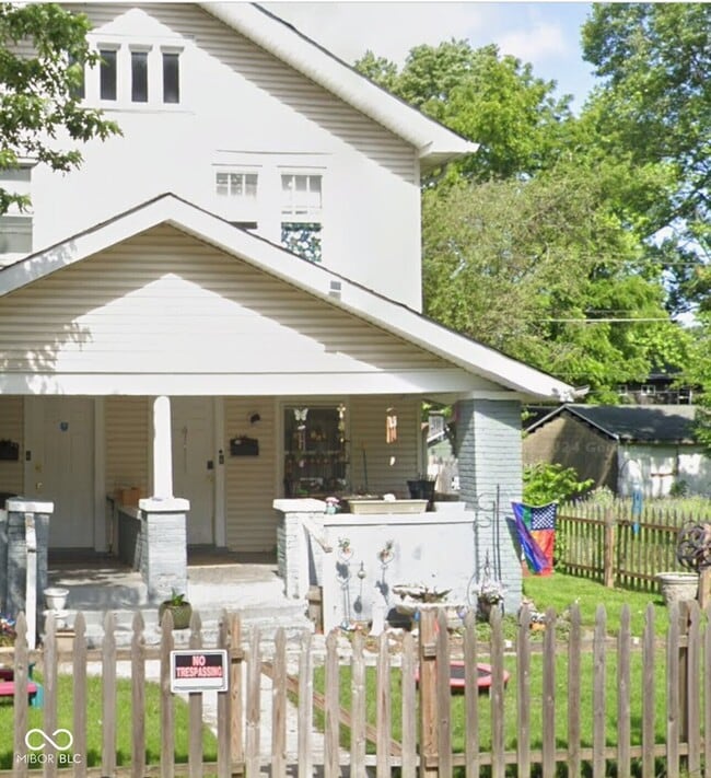 Building Photo - 110 N Grant Ave