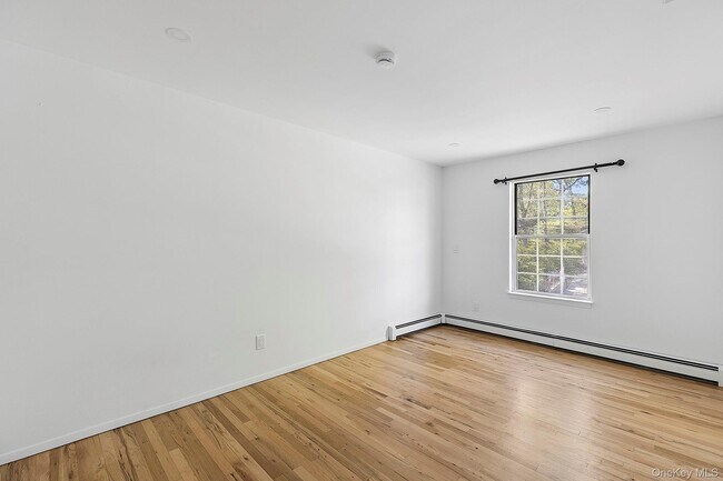Building Photo - 65 16th St