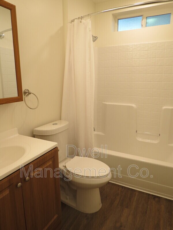 Building Photo - 4545 1/2 Upland St