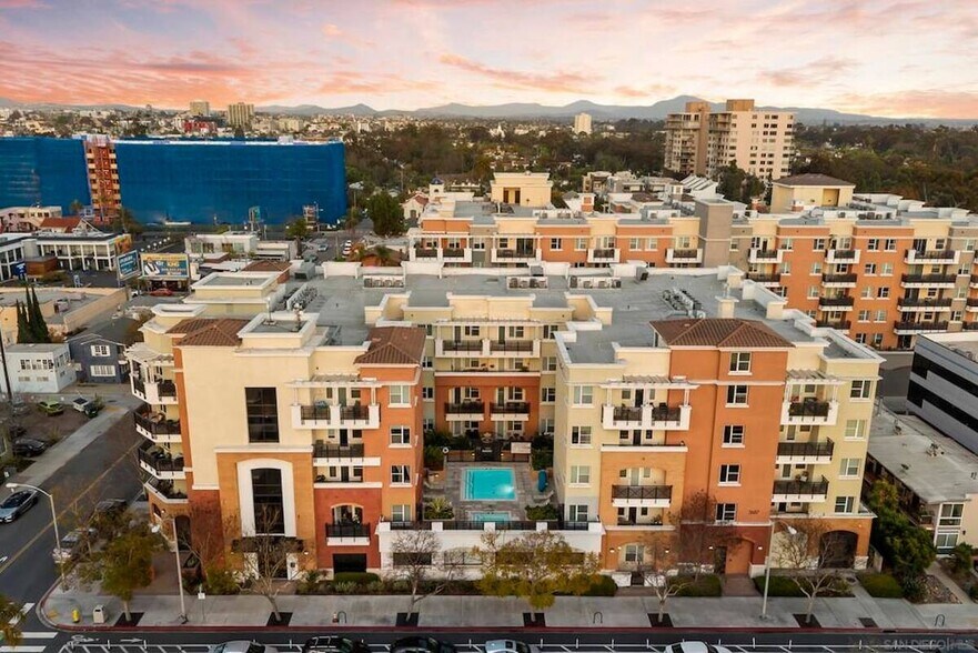 Bird’s-eye view of the building - 3687 4th Ave
