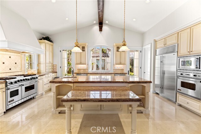 Building Photo - 26 Cliffhouse Bluff