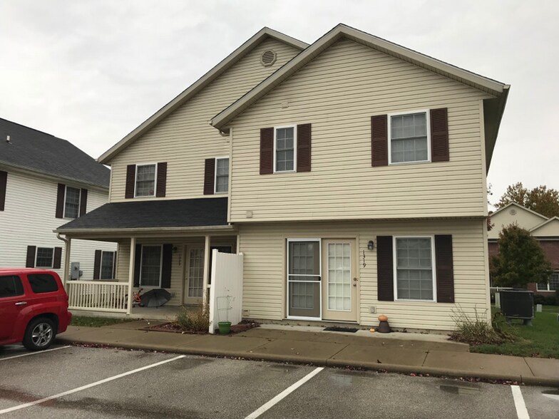Building Photo - 1319 Cobble Creek Cir