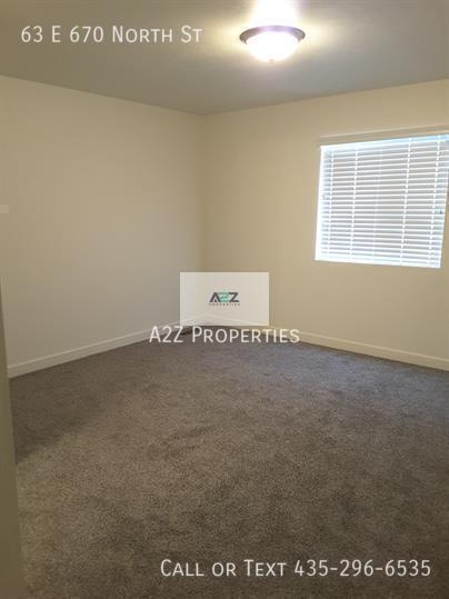 Building Photo - 63 E 670 N St