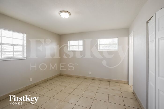 Building Photo - 3321 NW 177th Terrace