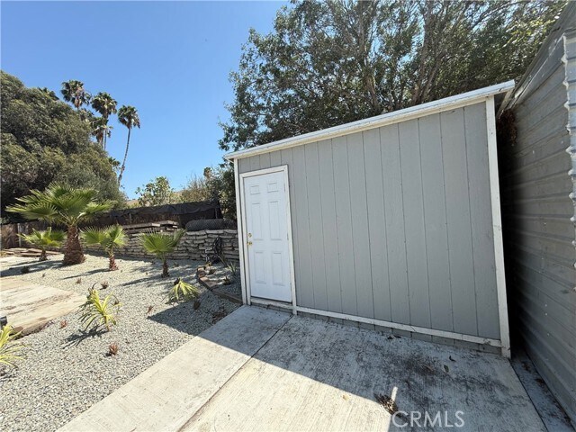 Building Photo - 2700 Native