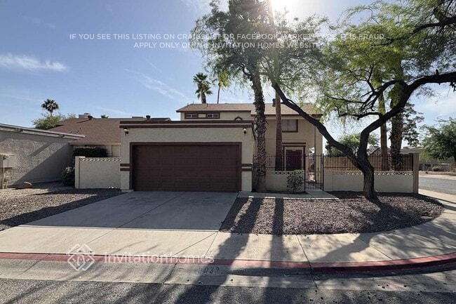 Building Photo - 10032 N 66th Dr