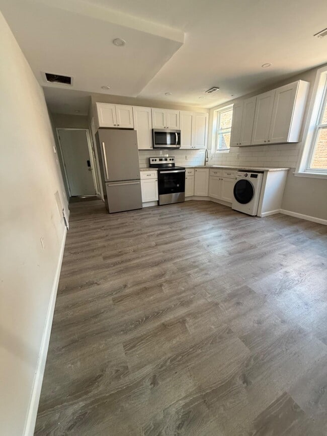 Building Photo - 2013 N 63rd St