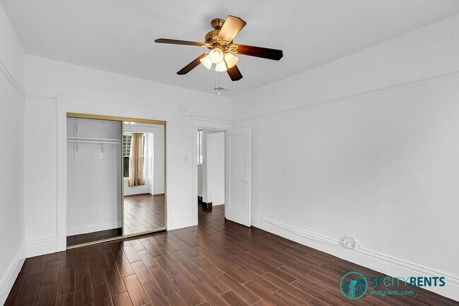 Building Photo - Haight/Ashbury: Top Floor w/ Garage Parkin...