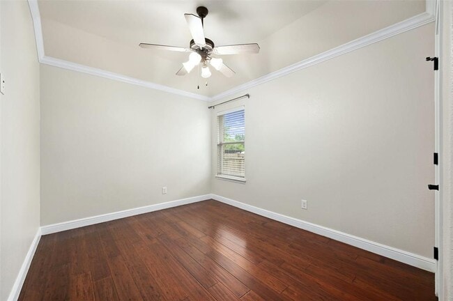 Building Photo - 116 Wolf Creek Way