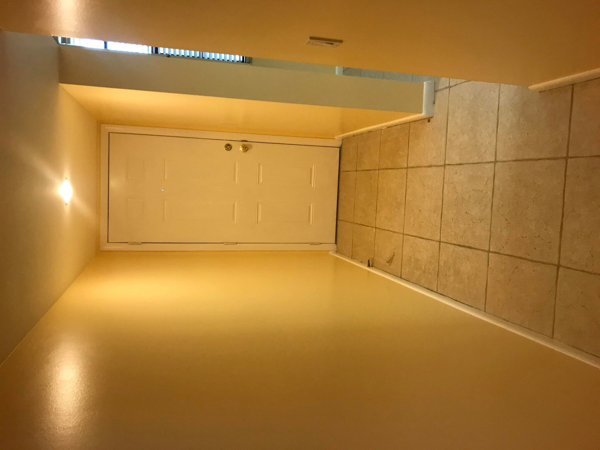 Building Photo - 3826 Whitehall Dr