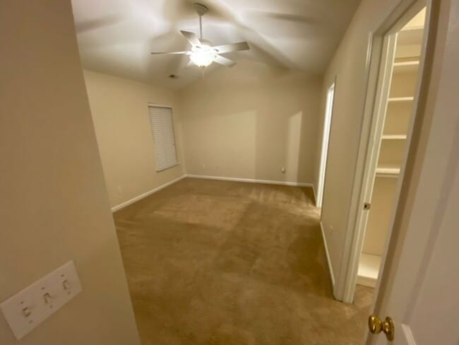 Building Photo - Arbor Oaks Subdivision 4BR 2.5Ba