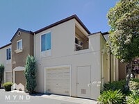 Building Photo - 690 Applause Pl