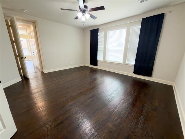 Building Photo - 408 Paluxy Dr