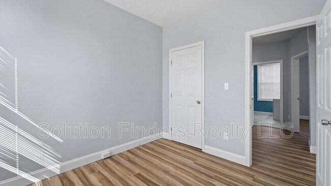 Building Photo - 5310 Winner Ave