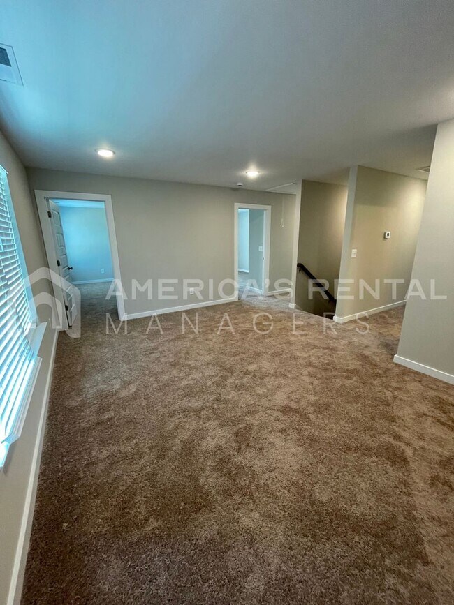 Building Photo - Home for Rent in Jasper, AL!!! Available to View Now!!!