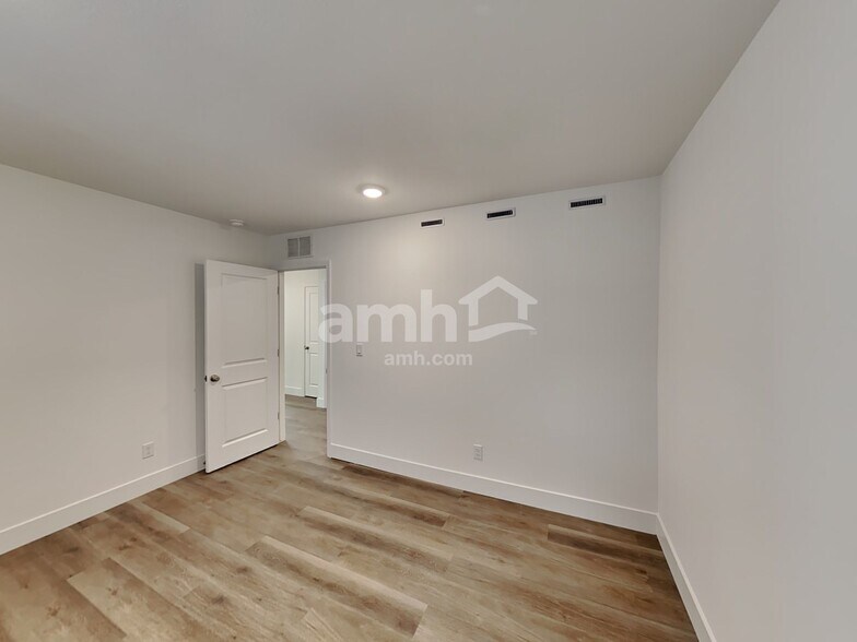 Building Photo - 4272 Halo Hollyhock St