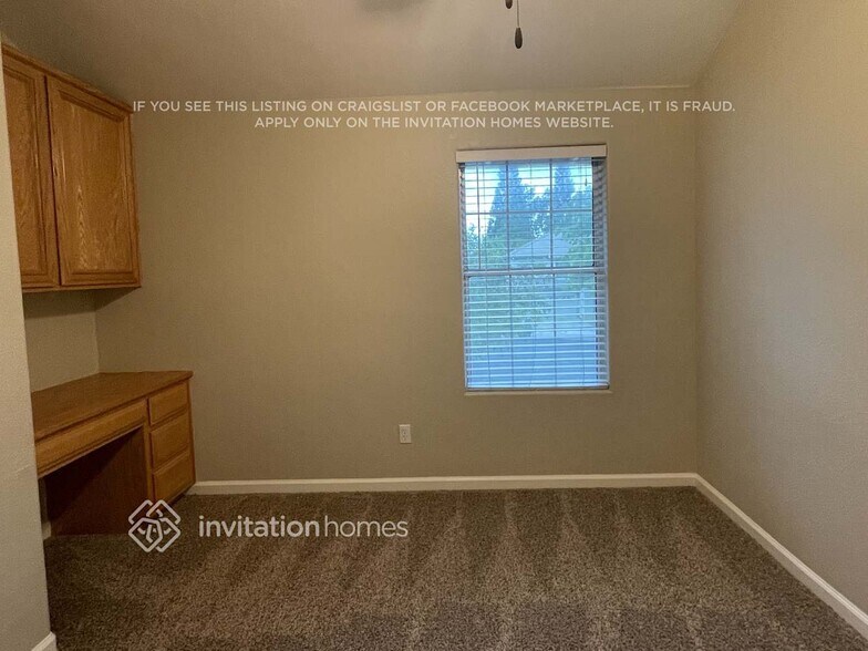 Building Photo - 8442 Granite Cove Dr