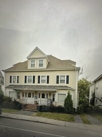 Building Photo - 131 Court St