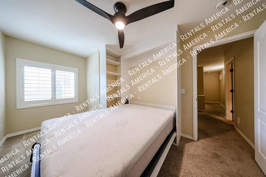 Building Photo - 17219 N 19th Run