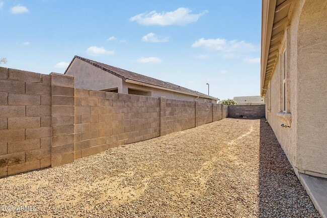 Building Photo - 3983 S 243rd Dr