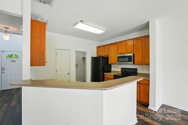 Building Photo - 10316 Stineway Ct