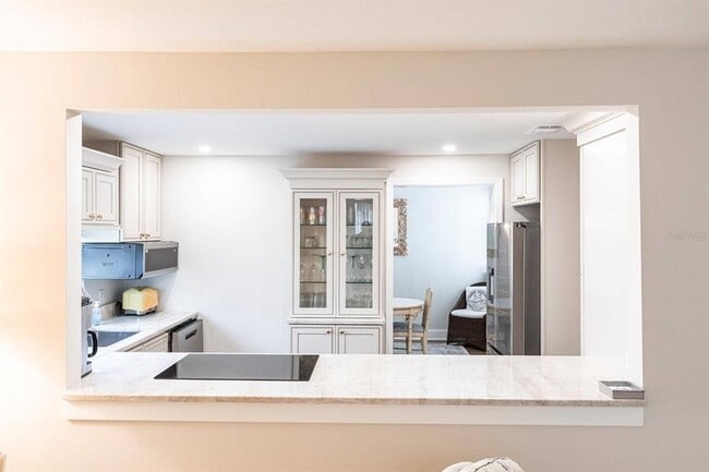 Building Photo - 6023 W Peppertree Way