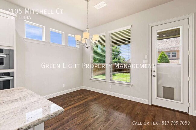 Building Photo - 7105 Mitchell Ct