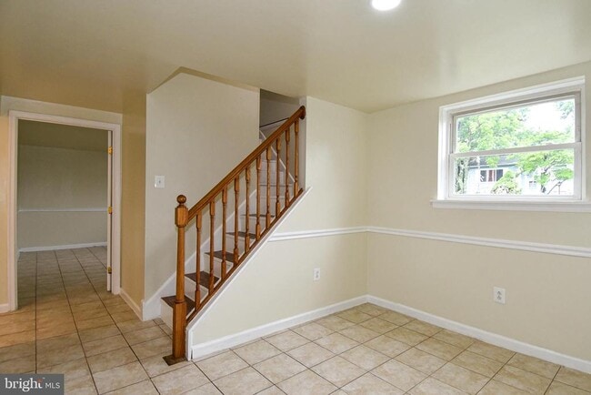 Building Photo - 13303 Huntington Ln