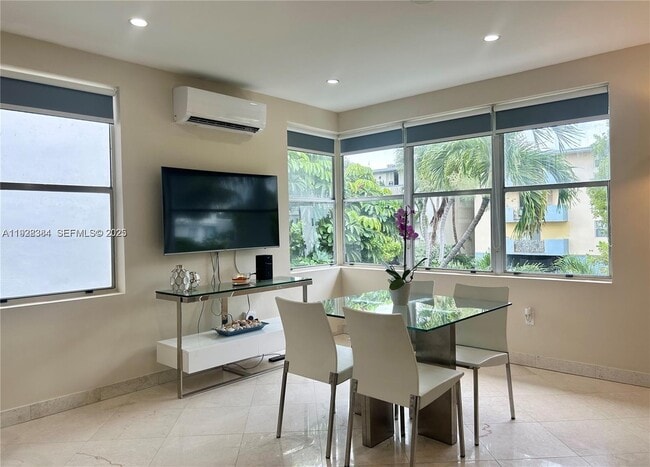 Building Photo - 900 Jefferson Ave